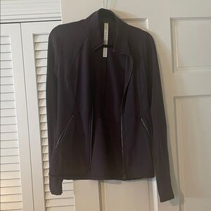 lululemon athletica Women's Dark Purple running Jacket.in